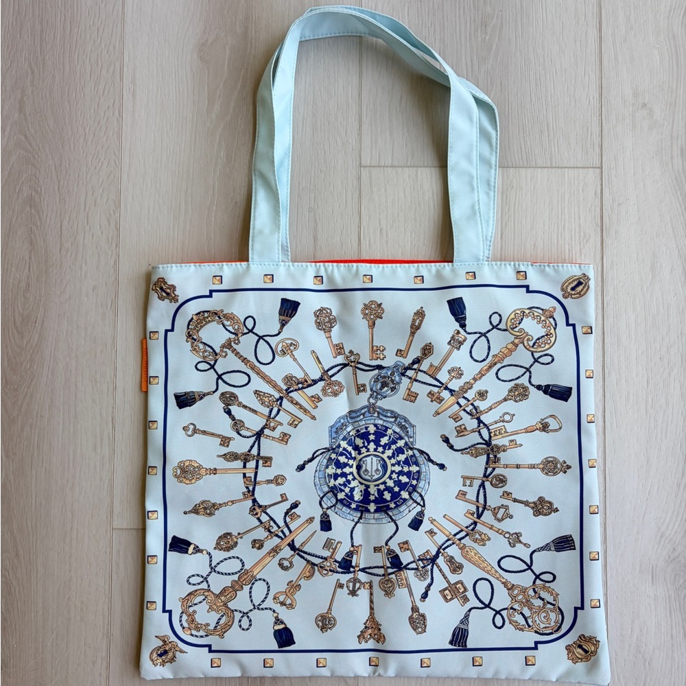 Tote bag — “Les Cles” scarf-inspired design